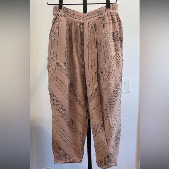 Free People Once Upon Yarn Dye Harem Pants in light pink S Boho Beach Barrel - Picture 2 of 10